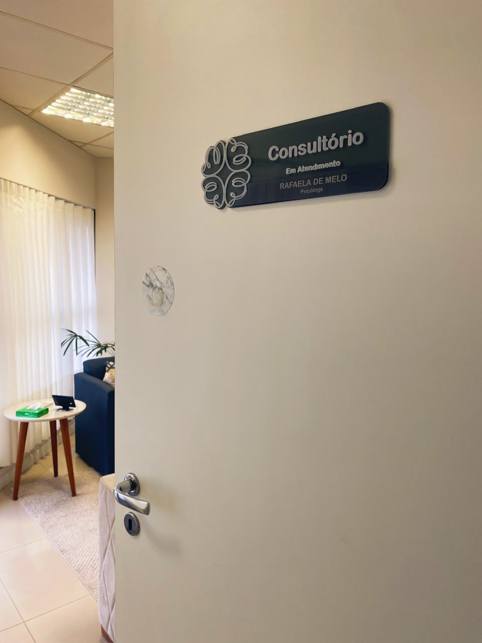 Ambiente acolhedor do consultório de psicologia em São José SC